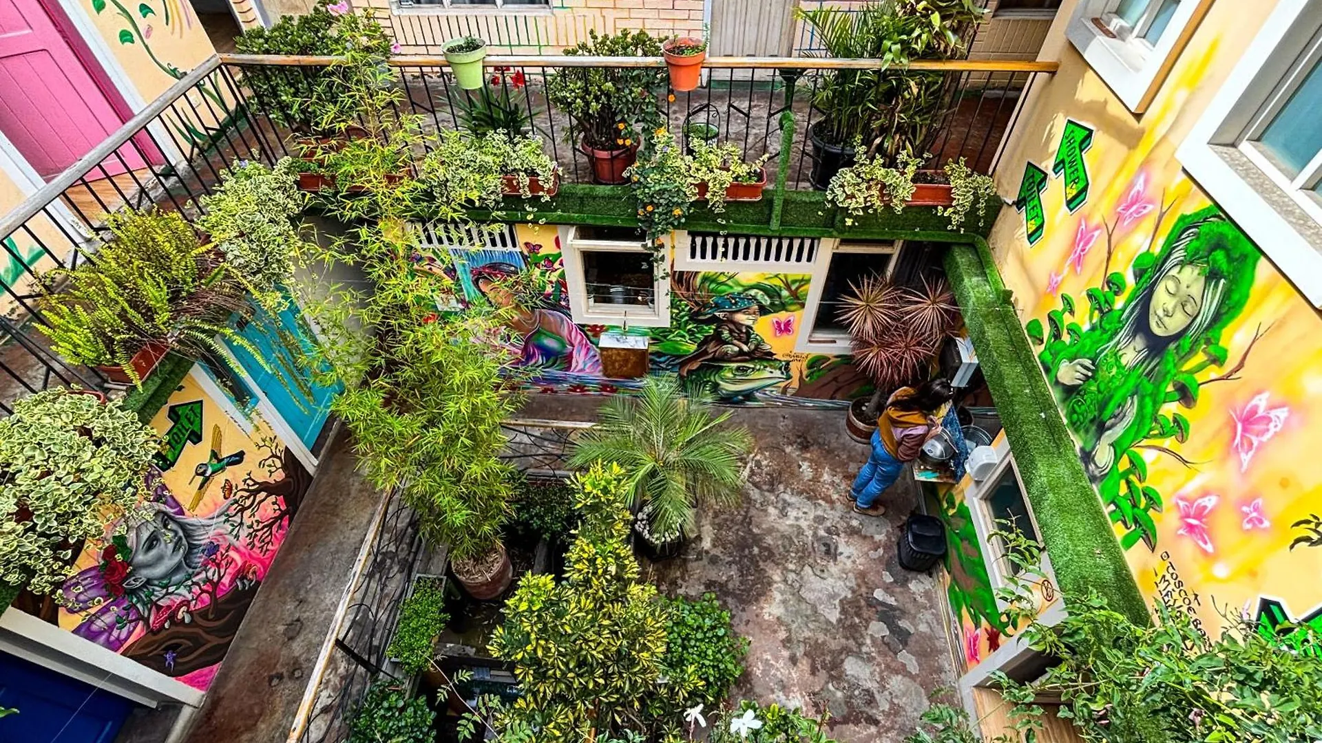 The Secret Garden Hostel Quito