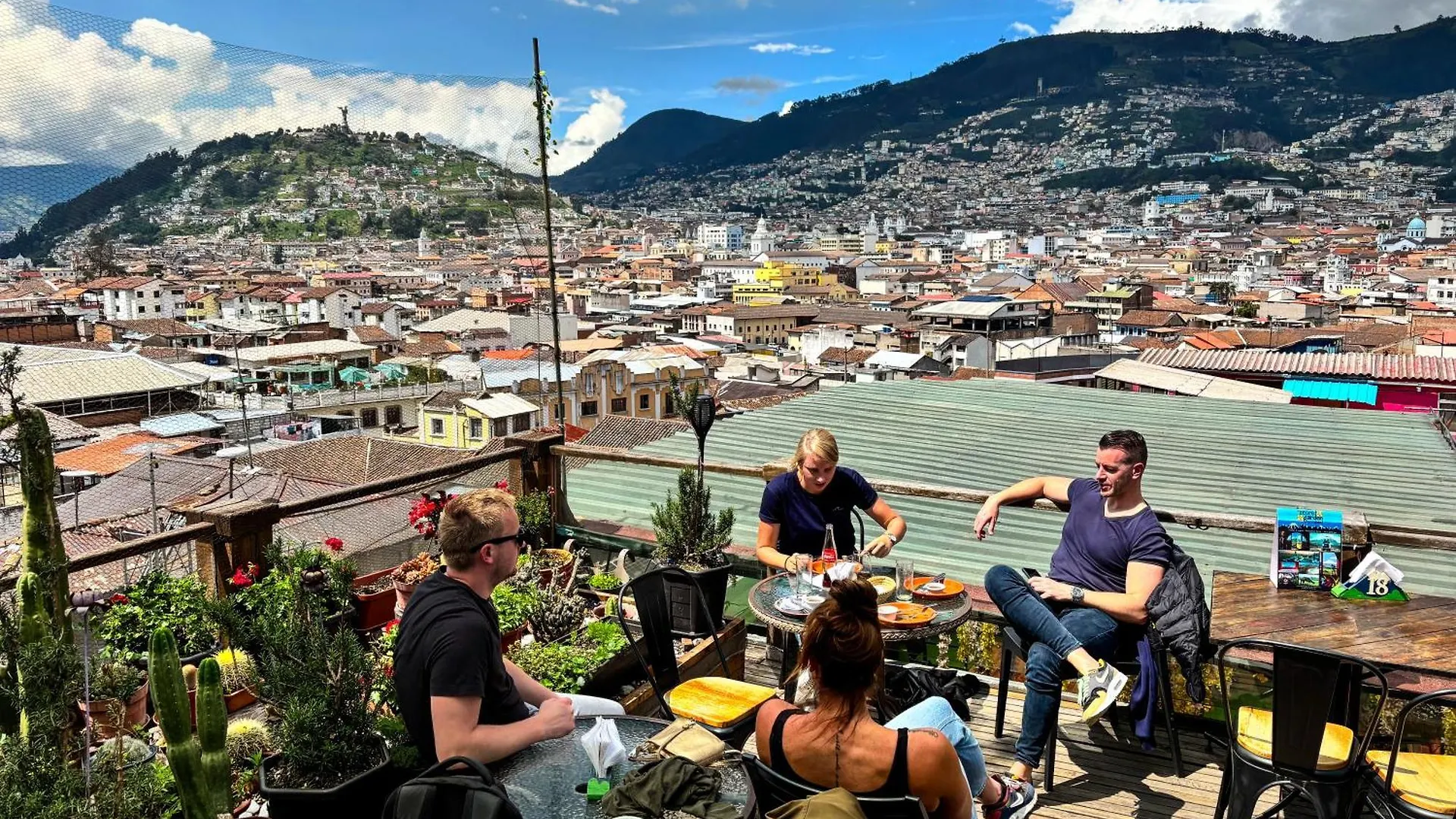 The Secret Garden Hostel Quito 0*,  Ecuador
